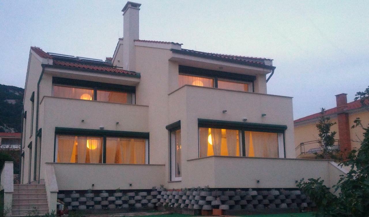 Apartments Ddd Башка Екстер'єр фото